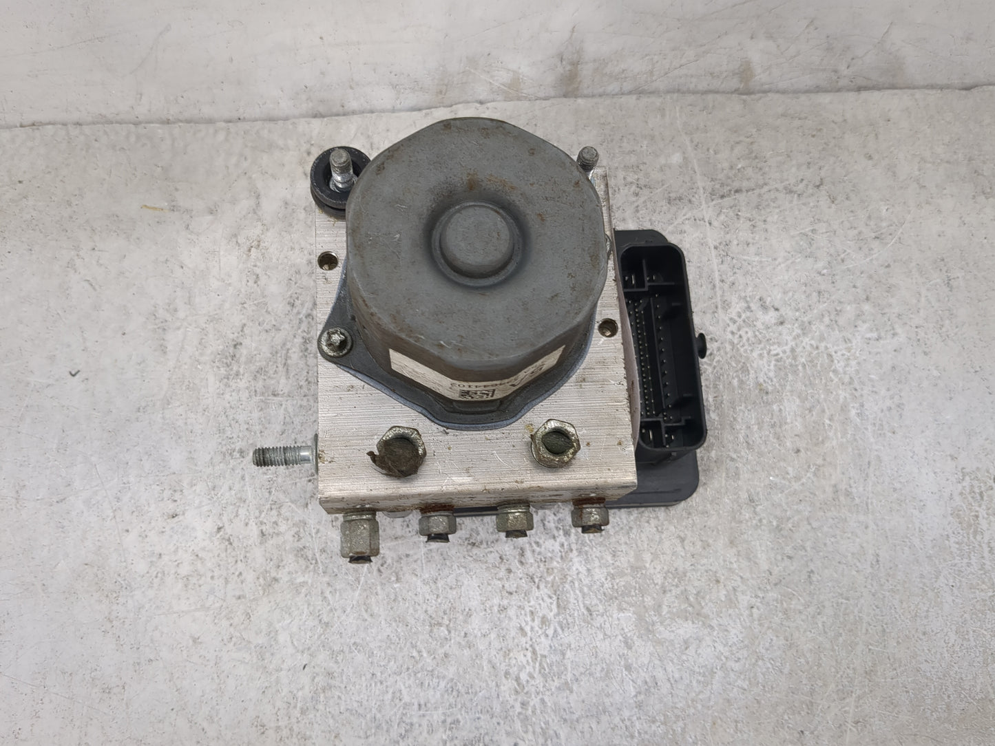 2013-2015 Acura Rdx ABS Pump Control Module Replacement P/N:57110-TX5-A040-M1 0265242160, 0265956028 Fits Fits 2013 2014 201