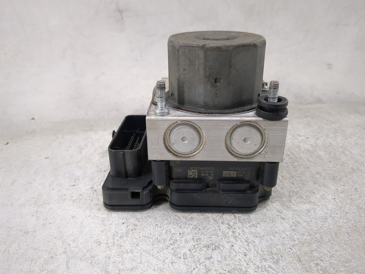2013-2015 Acura Rdx ABS Pump Control Module Replacement P/N:57110-TX5-A040-M1 0265242160, 0265956028 Fits Fits 2013 2014 201