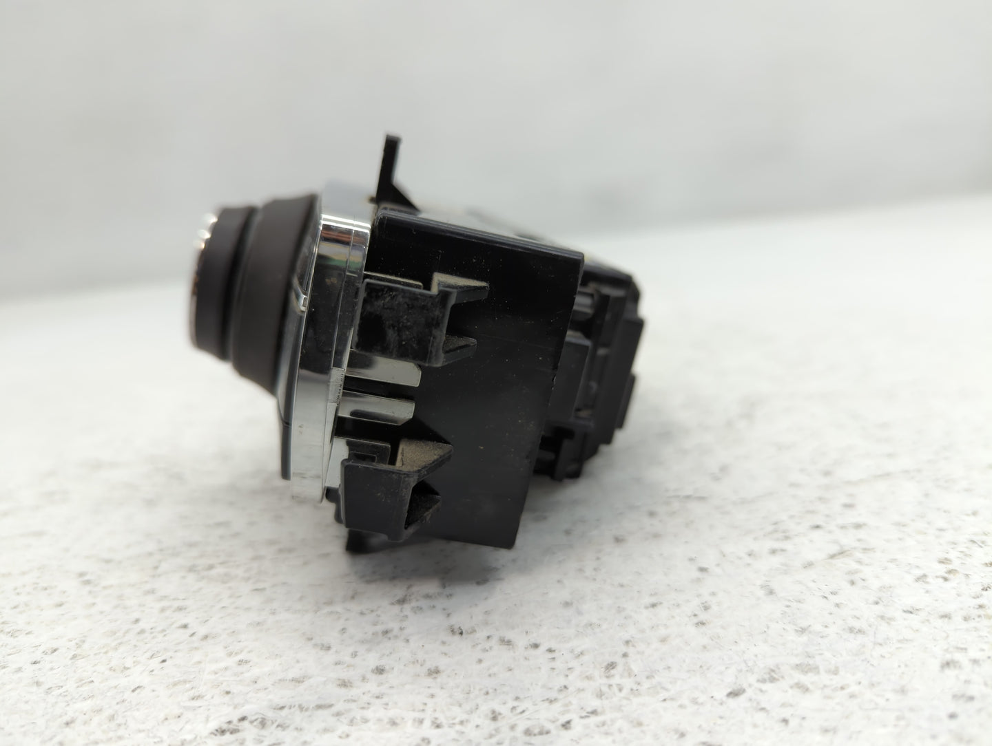 2014-2015 Acura Rlx Am Fm Cd Player Radio Receiver - Oemusedautoparts1.com