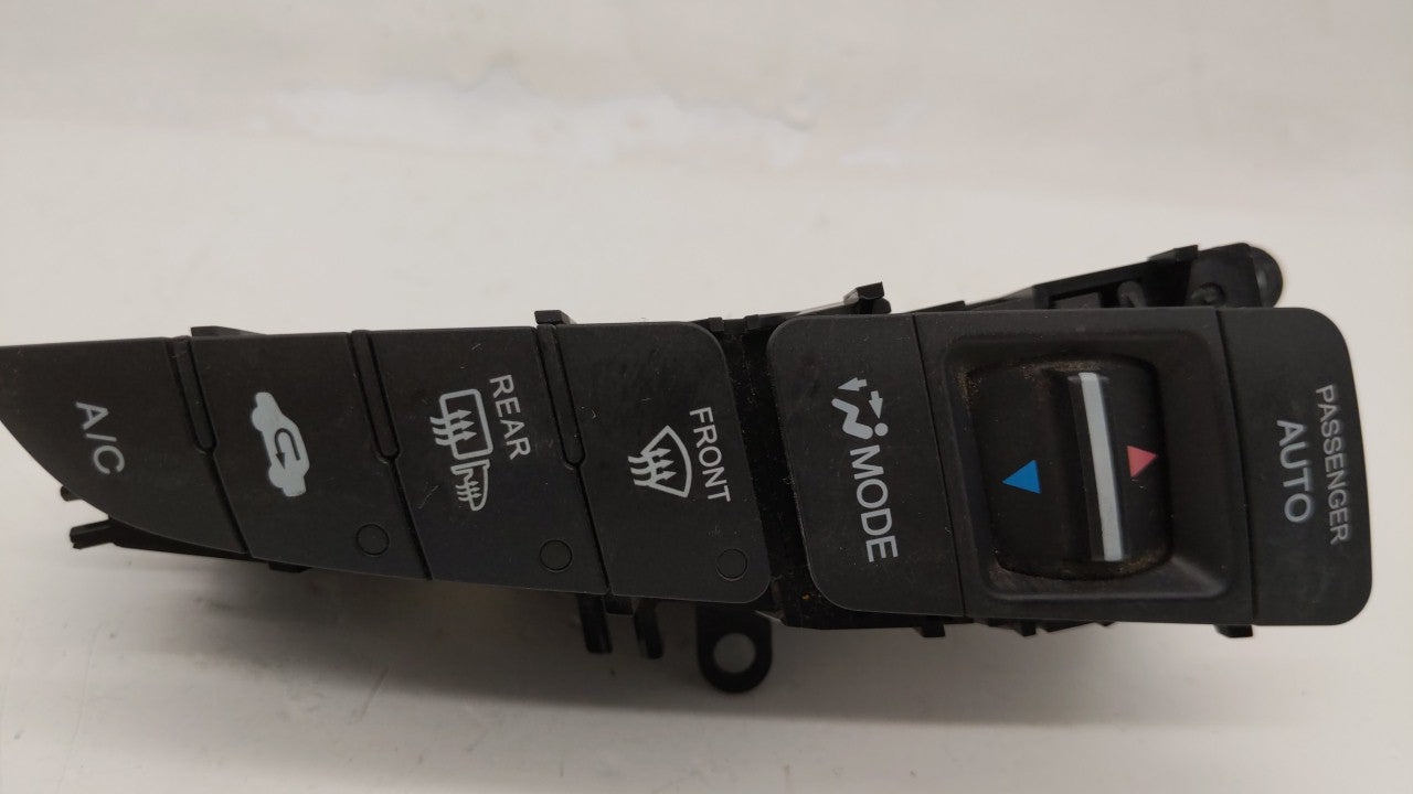 2009-2014 Acura Tl Climate Control Module Temperature AC/Heater Replacement P/N:79620TK4A420M1 79630TK4A420M1 Fits OEM Used 