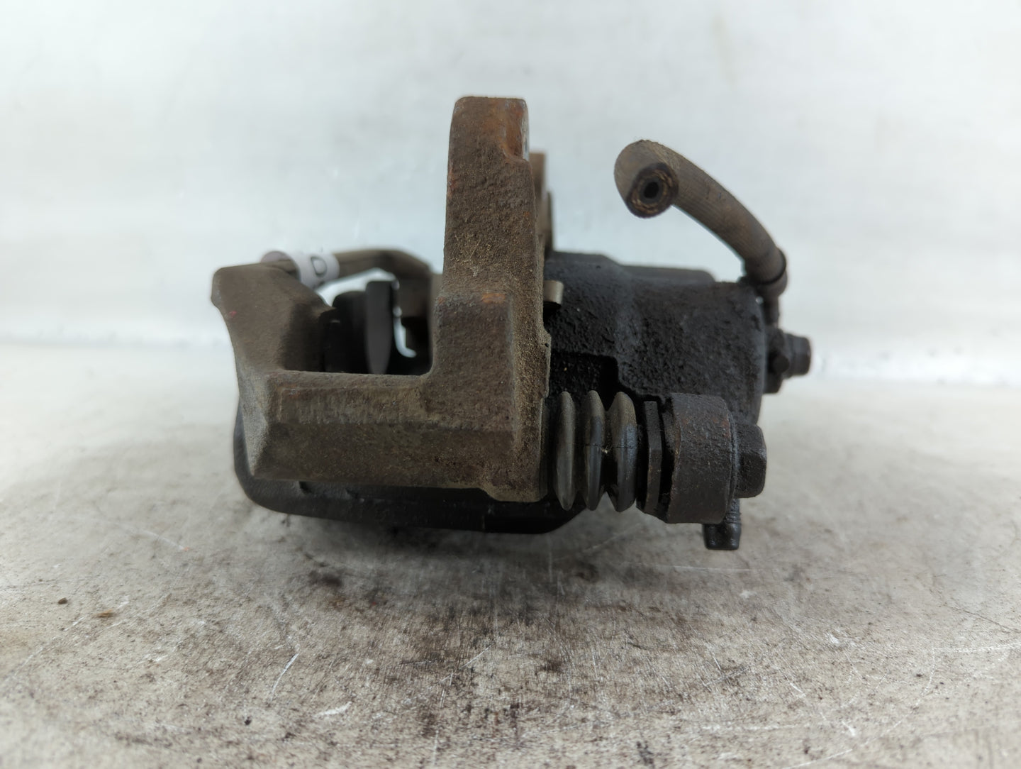 2009-2014 Acura Tl Rear Passenger Right Brake Caliper - Oemusedautoparts1.com