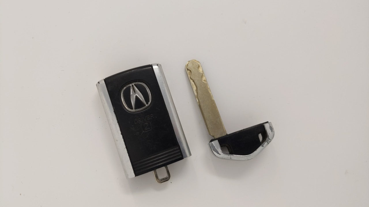 Acura Tl Keyless Entry Remote Fob M3N5WY8145 driver2 72147-TK4-A81  4 buttons - Oemusedautoparts1.com