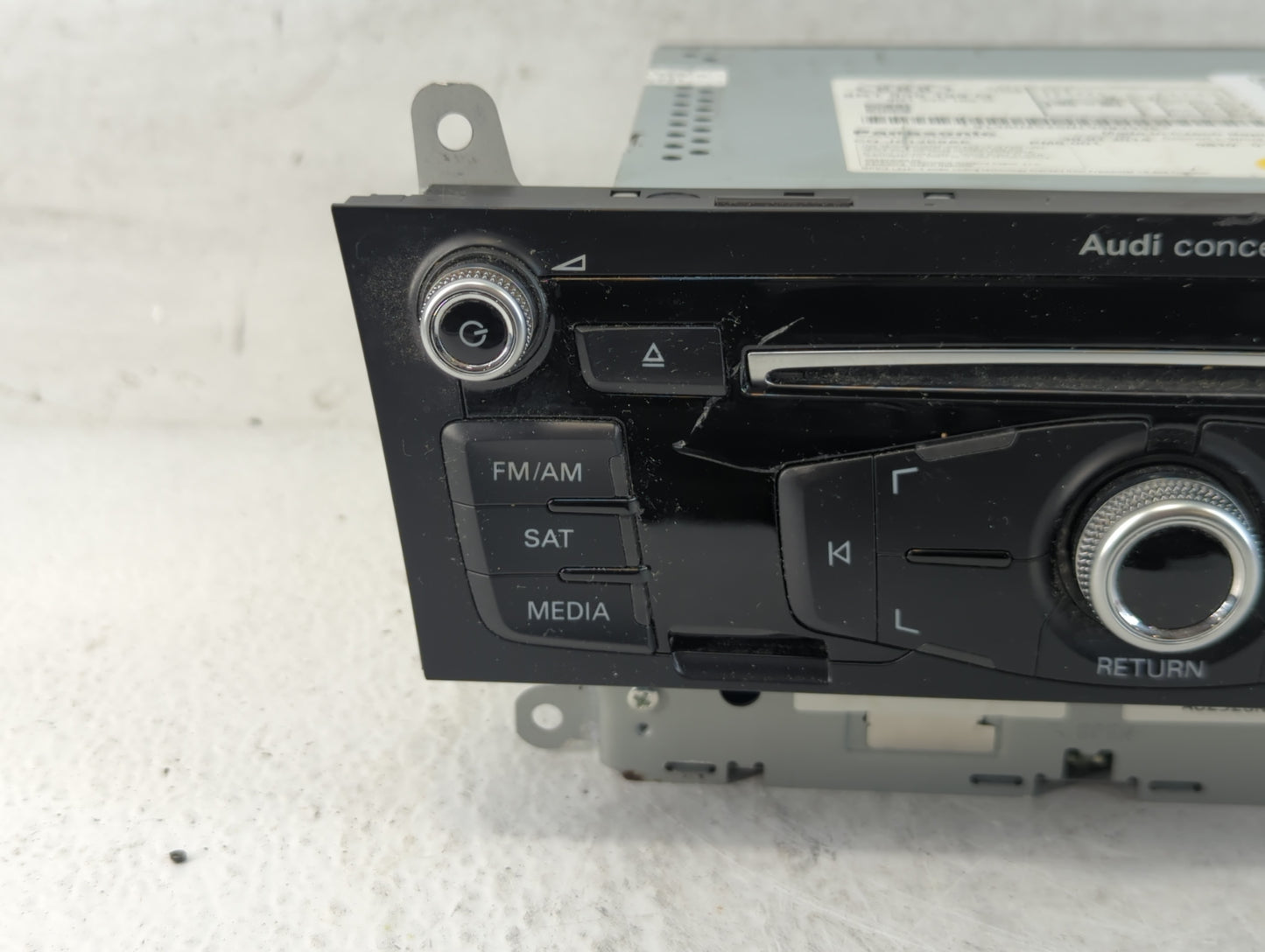 2013-2016 Audi A4 Radio AM FM Cd Player Receiver Replacement P/N:8R1 035 186 Q Fits Fits 2013 2014 2015 2016 OEM Used Auto P