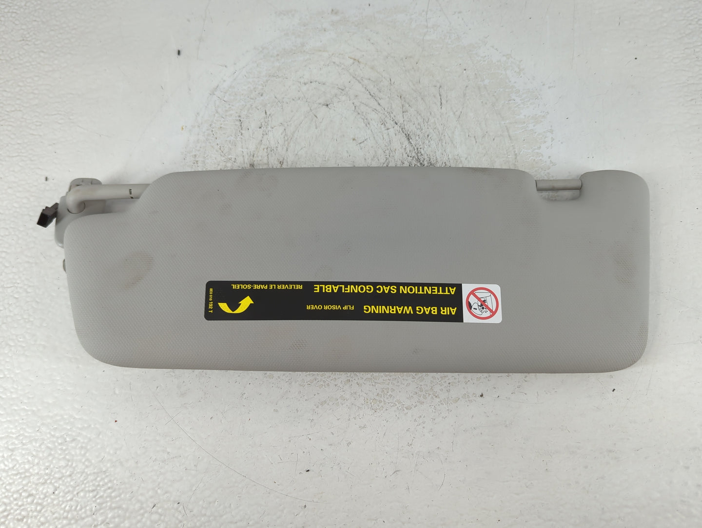 2013-2016 Audi A4 Sun Visor Shade Replacement Passenger Right Mirror Fits Fits 2013 2014 2015 2016 OEM Used Auto Parts - Oem