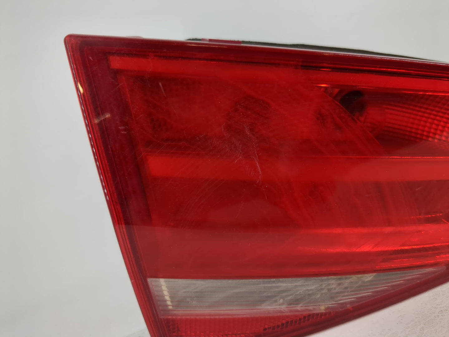 2013-2016 Audi A4 Tail Light Assembly Passenger Right OEM P/N:01091501 Fits Fits 2013 2014 2015 2016 OEM Used Auto Parts - O