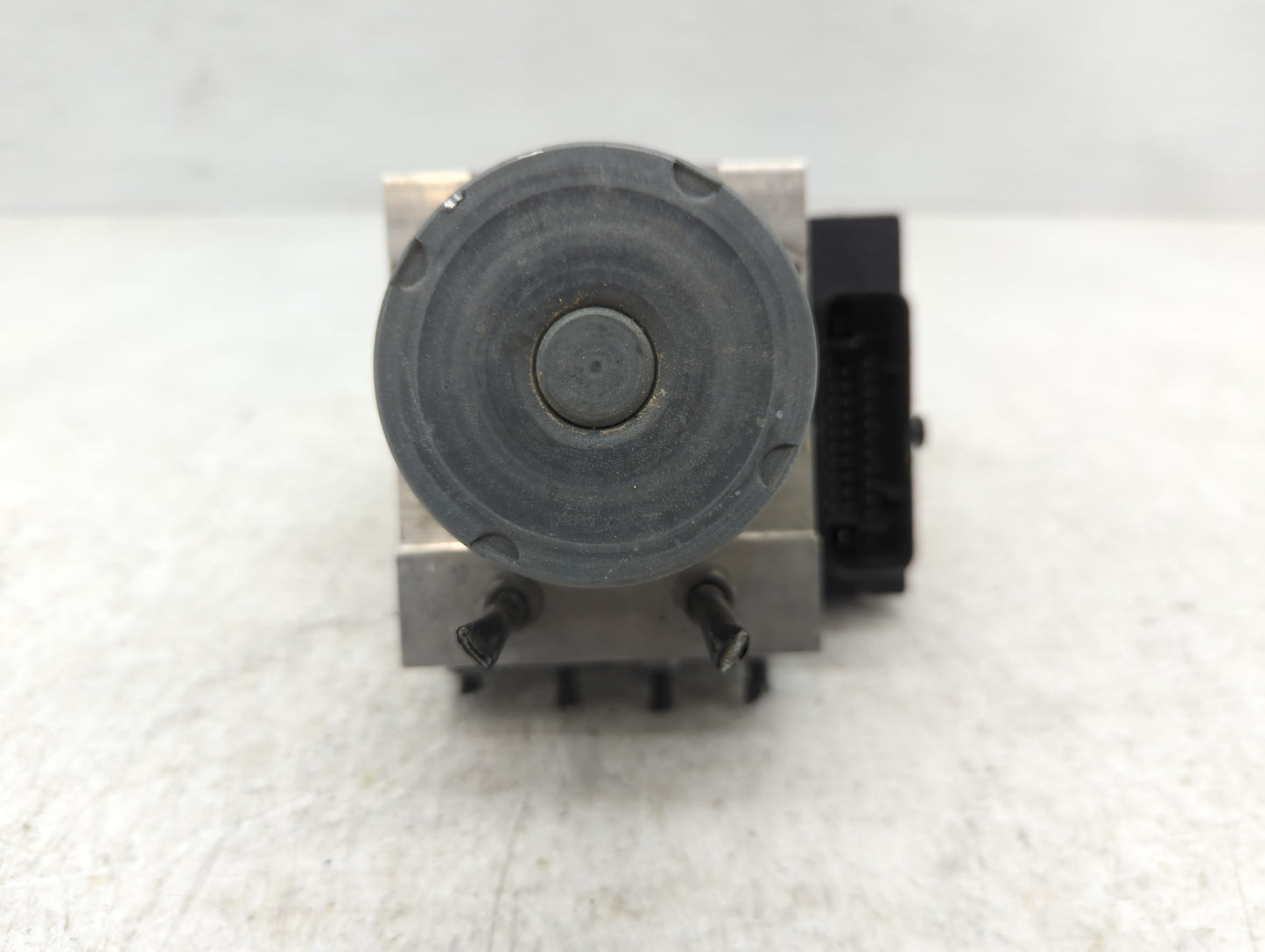 2014-2016 Audi A4 ABS Pump Control Module Replacement P/N:0 265 239 452 8K0 907 379 CE Fits Fits 2014 2015 2016 OEM Used Aut