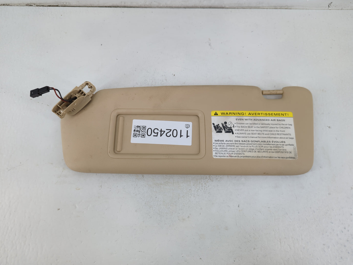 2013-2016 Audi A4 Sun Visor Shade Replacement Driver Left Mirror Fits Fits 2013 2014 2015 2016 OEM Used Auto Parts - Oemused