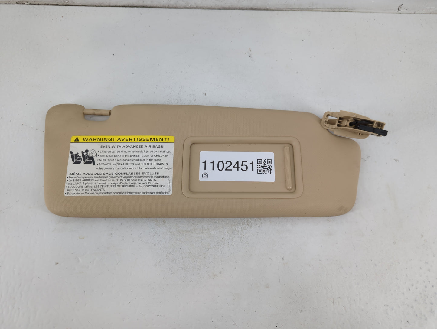 2013-2016 Audi A4 Sun Visor Shade Replacement Passenger Right Mirror Fits Fits 2013 2014 2015 2016 OEM Used Auto Parts - Oem