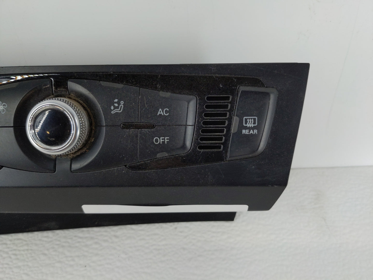 2013-2016 Audi A4 Climate Control Module Temperature AC/Heater Replacement P/N:8K1 820 043 Q Fits Fits 2013 2014 2015 2016 2