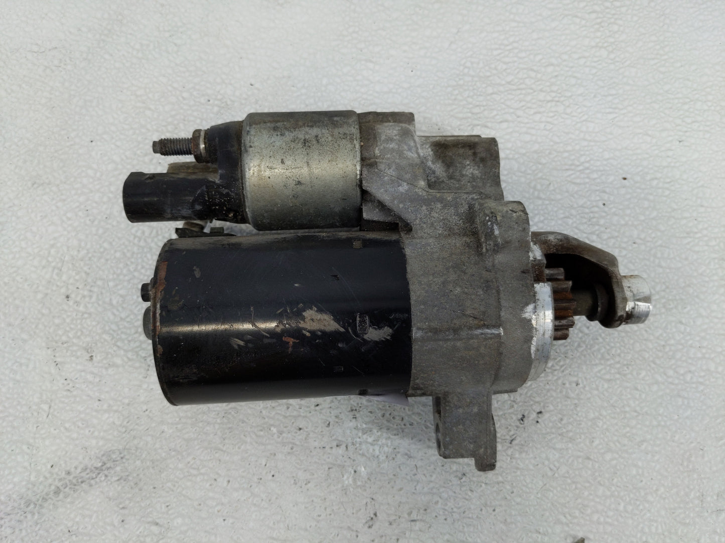 2014-2016 Audi A4 Car Starter Motor Solenoid OEM P/N:06H 911 021 E Fits Fits 2014 2015 2016 2017 OEM Used Auto Parts - Oemus
