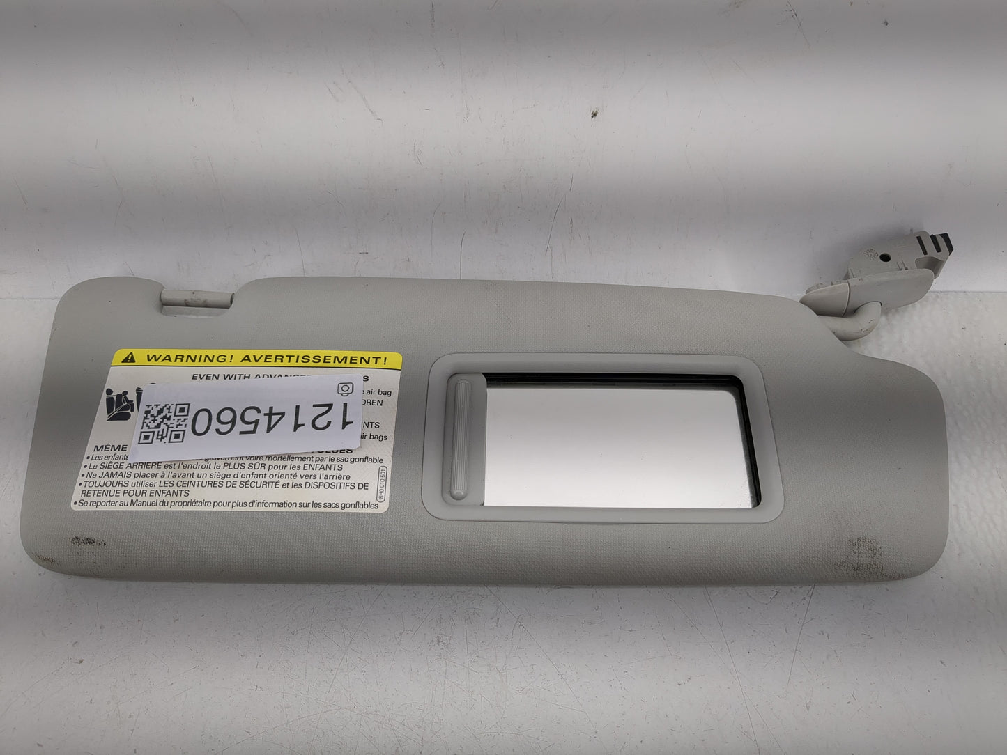 2013-2016 Audi A4 Sun Visor Shade Replacement Passenger Right Mirror Fits Fits 2013 2014 2015 2016 OEM Used Auto Parts - Oem