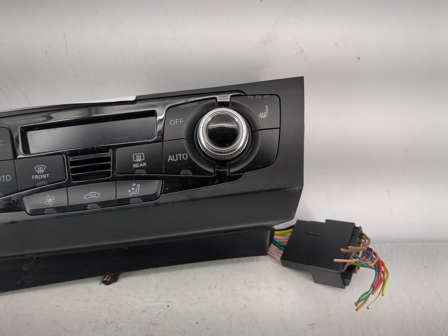 2013-2016 Audi A4 Climate Control Module Temperature AC/Heater Replacement P/N:8K1 820 043 Fits Fits 2013 2014 2015 2016 201
