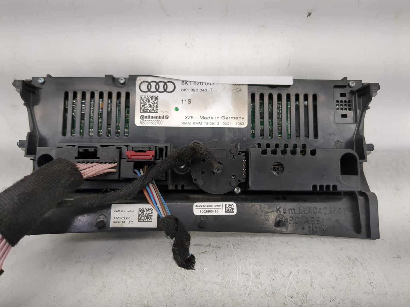 2013-2016 Audi A4 Climate Control Module Temperature AC/Heater Replacement P/N:8K1 820 043 Fits Fits 2013 2014 2015 2016 201