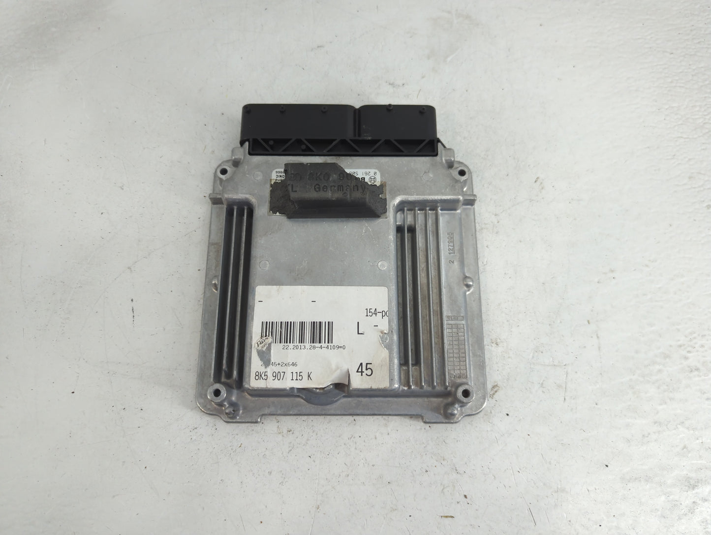 2014-2015 Audi A4 PCM Engine Control Computer ECU ECM PCU OEM P/N:8K5 907 115 K Fits Fits 2014 2015 OEM Used Auto Parts - Oe
