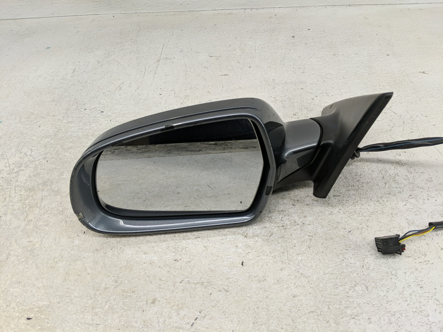 2010-2016 Audi A4 Driver Side View Mirror - Left Door Mirror OEM Used - Oemusedautoparts1.com