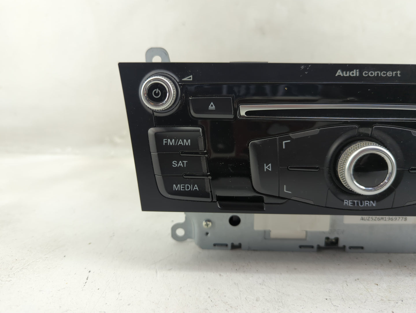 2013-2016 Audi A4 Radio AM FM Cd Player Receiver Replacement P/N:8R1 035 186 Q Fits Fits 2011 2012 2013 2014 2015 2016 2017 