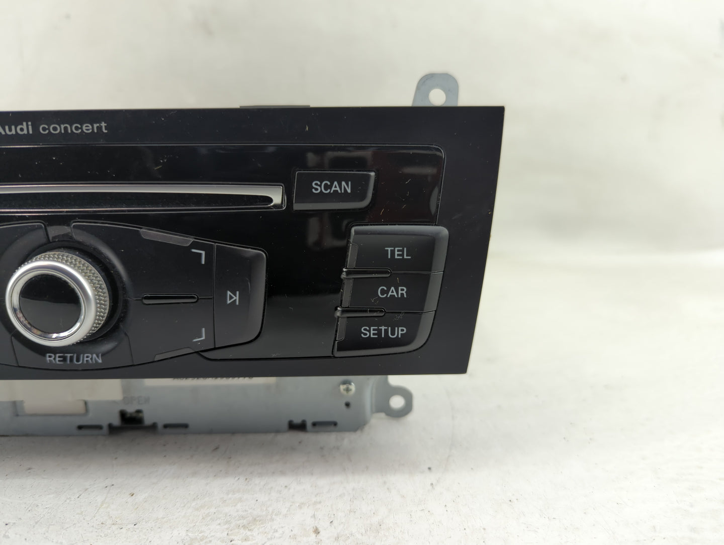 2013-2016 Audi A4 Radio AM FM Cd Player Receiver Replacement P/N:8R1 035 186 Q Fits Fits 2011 2012 2013 2014 2015 2016 2017 