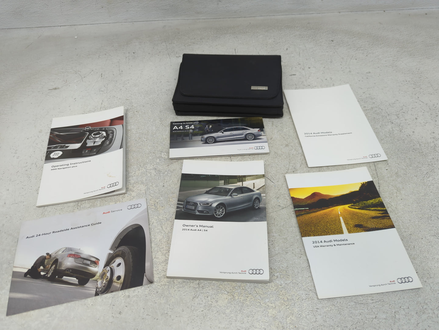 2014 Audi A4 Owners Manual Book Guide P/N:142.561.8K0.23 OEM Used Auto Parts - Oemusedautoparts1.com