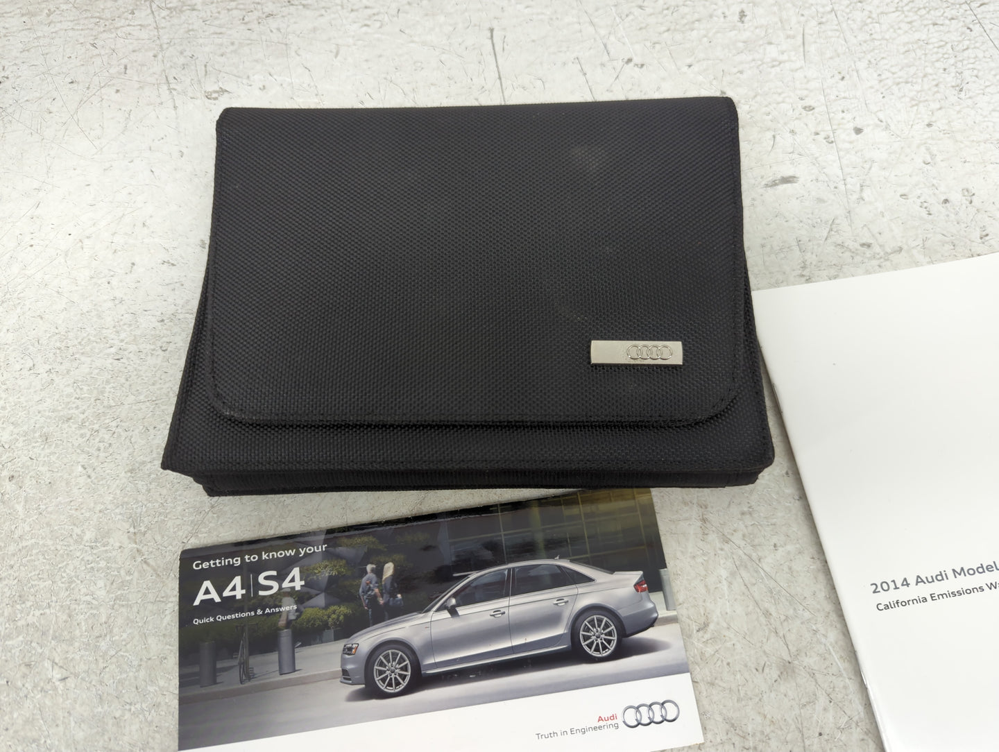2014 Audi A4 Owners Manual Book Guide P/N:142.561.8K0.23 OEM Used Auto Parts - Oemusedautoparts1.com