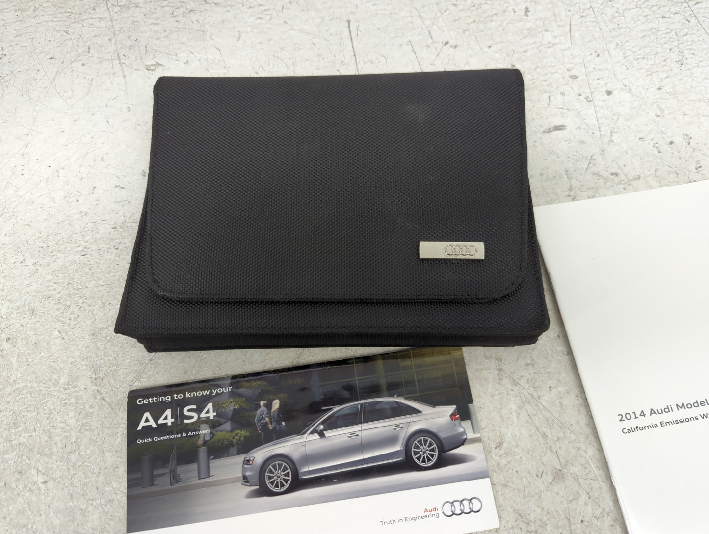 2014 Audi A4 Owners Manual Book Guide P/N:142.561.8K0.23 OEM Used Auto Parts - Oemusedautoparts1.com