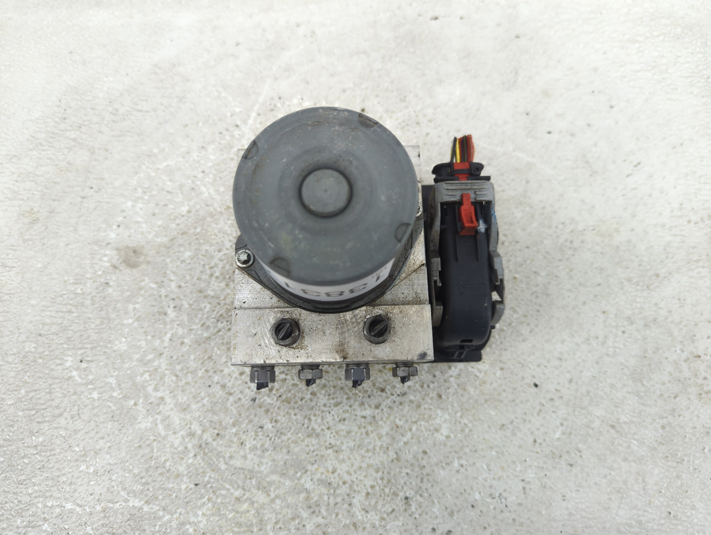 2014-2016 Audi A4 ABS Pump Control Module Replacement P/N:8K0 614 51 0 265 239 348 Fits Fits 2014 2015 2016 OEM Used Auto Pa