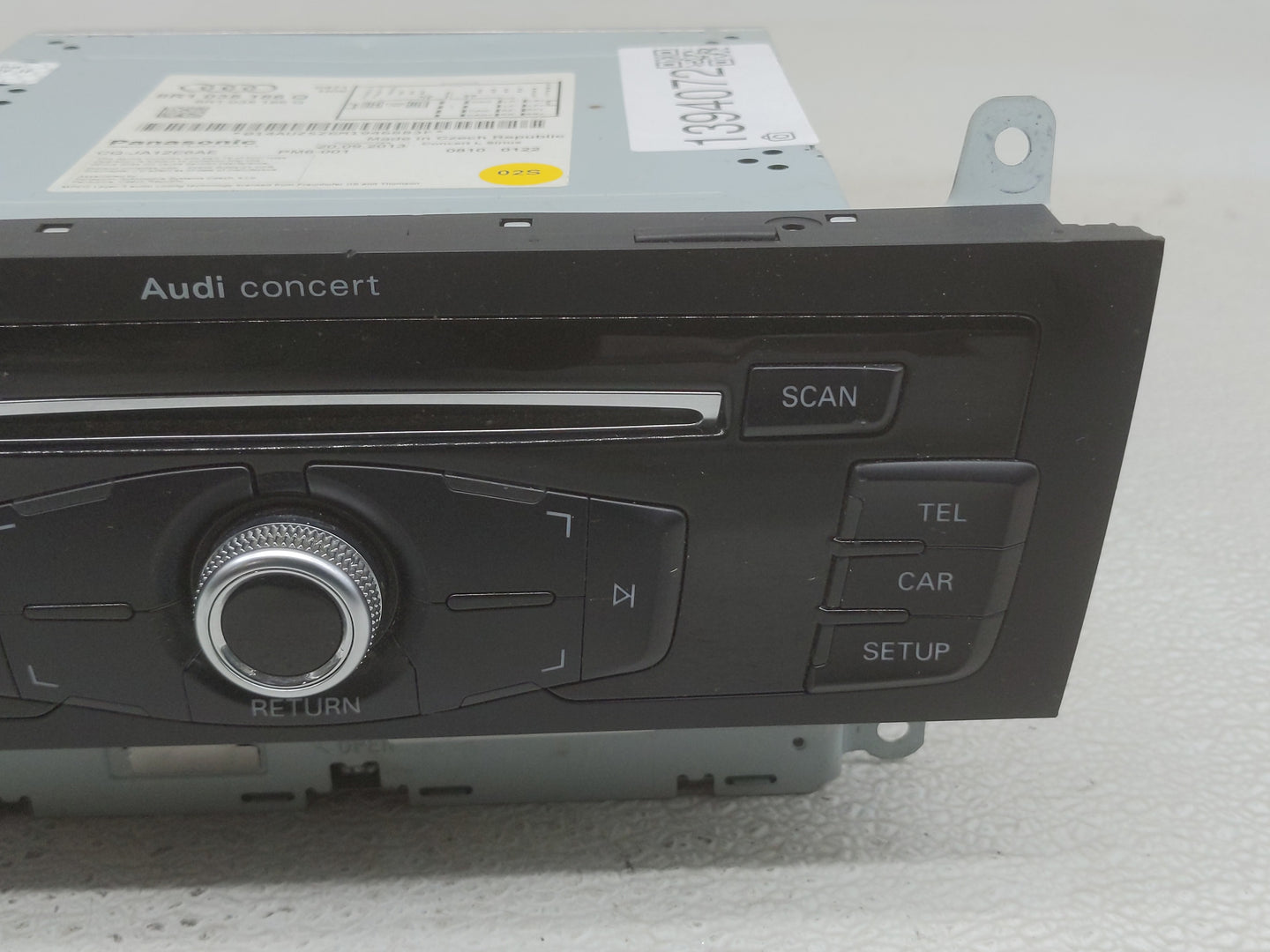 2013-2016 Audi A4 Radio AM FM Cd Player Receiver Replacement P/N:8R1 035 186 Q Fits Fits 2013 2014 2015 2016 OEM Used Auto P
