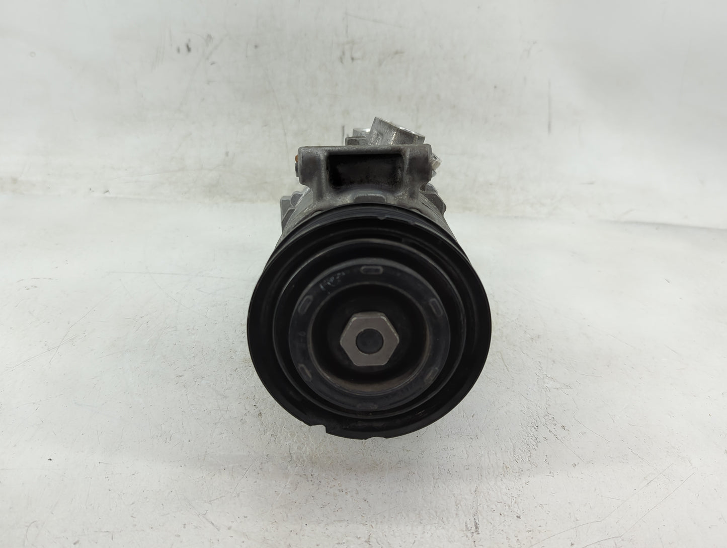 2017-2020 Audi A4 Air Conditioning A/c Ac Compressor Oem - Oemusedautoparts1.com
