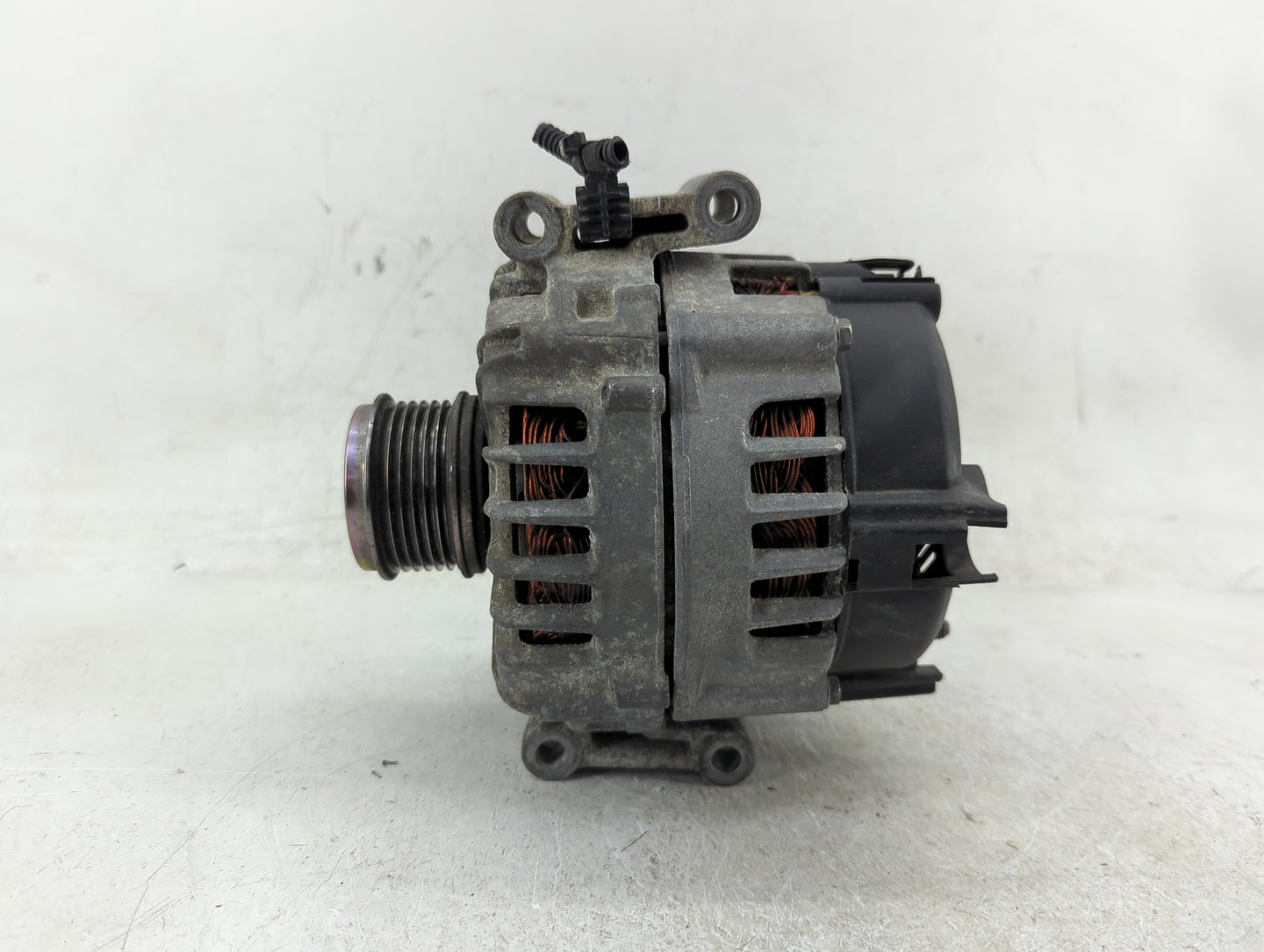 2013-2016 Audi A4 Alternator Replacement Generator Charging Assembly Engine OEM P/N:06H 903 017 K FG20S015 Fits OEM Used Aut