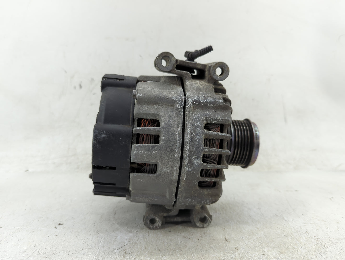 2013-2016 Audi A4 Alternator Replacement Generator Charging Assembly Engine OEM P/N:06H 903 017 K FG20S015 Fits OEM Used Aut