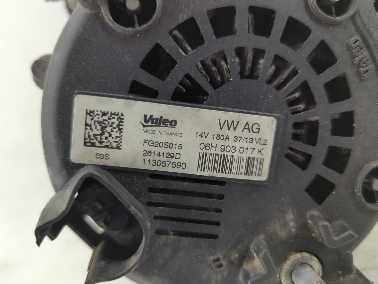 2013-2016 Audi A4 Alternator Replacement Generator Charging Assembly Engine OEM P/N:06H 903 017 K FG20S015 Fits OEM Used Aut