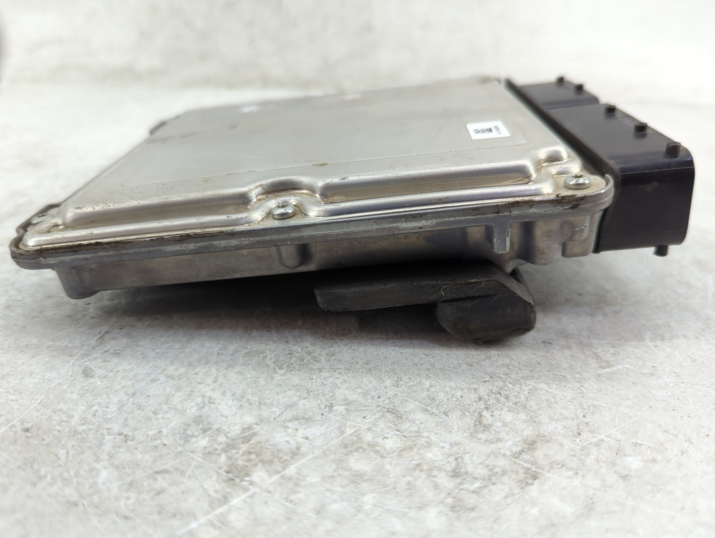 2014-2015 Audi A4 PCM Engine Control Computer ECU ECM PCU OEM P/N:8K5 907 115 K 0 261 S08 502 Fits Fits 2014 2015 OEM Used A