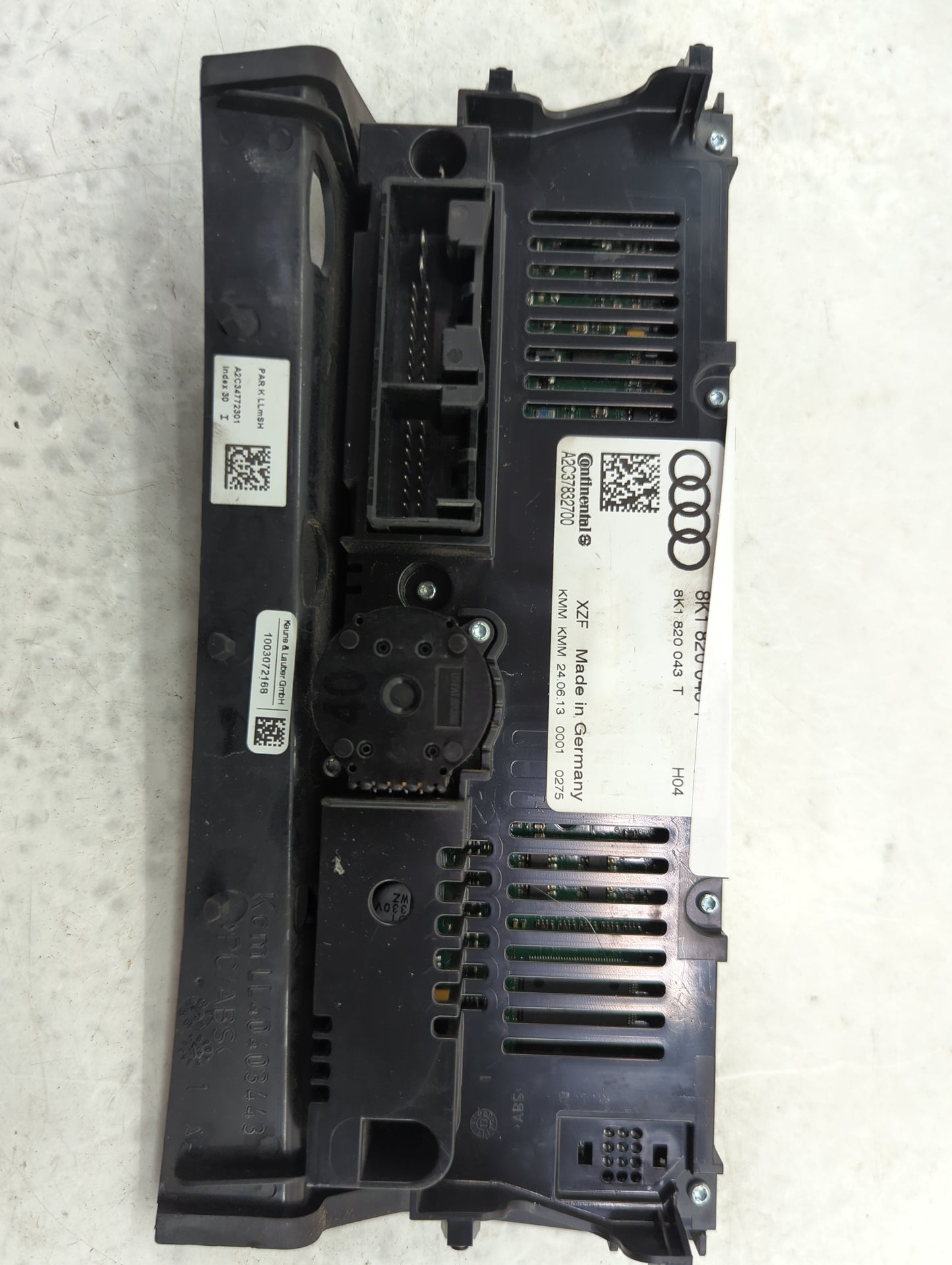 2013-2016 Audi A4 Climate Control Module Temperature AC/Heater Replacement P/N:8K1820043T A2C34772301 Fits OEM Used Auto Par