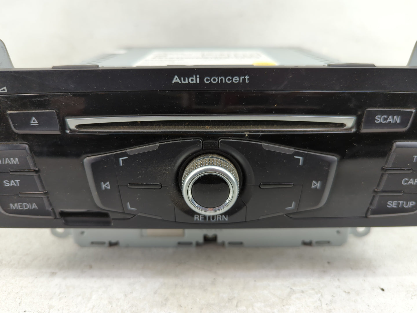 2013-2016 Audi A4 Radio AM FM Cd Player Receiver Replacement P/N:8R1035186Q CQ-JA12E6AE Fits Fits 2013 2014 2015 2016 OEM Us