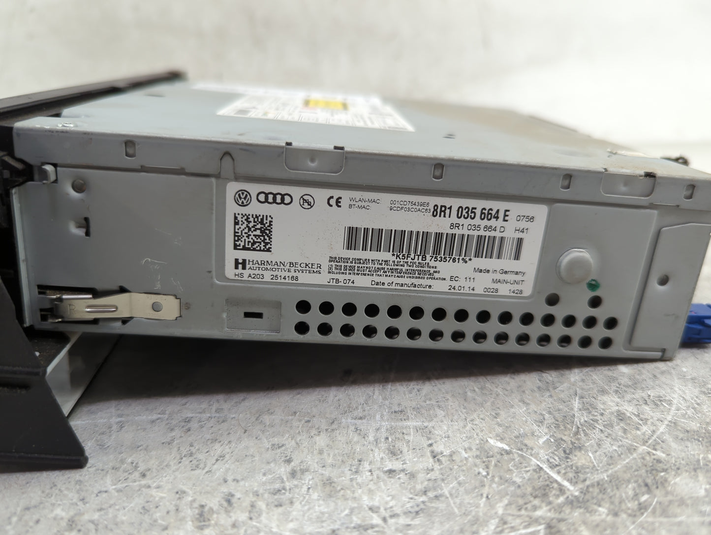 2013-2015 Audi A4 Radio AM FM Cd Player Receiver Replacement P/N:8R1035664E 8R1035664D, MMI3G Fits Fits 2013 2014 2015 OEM U
