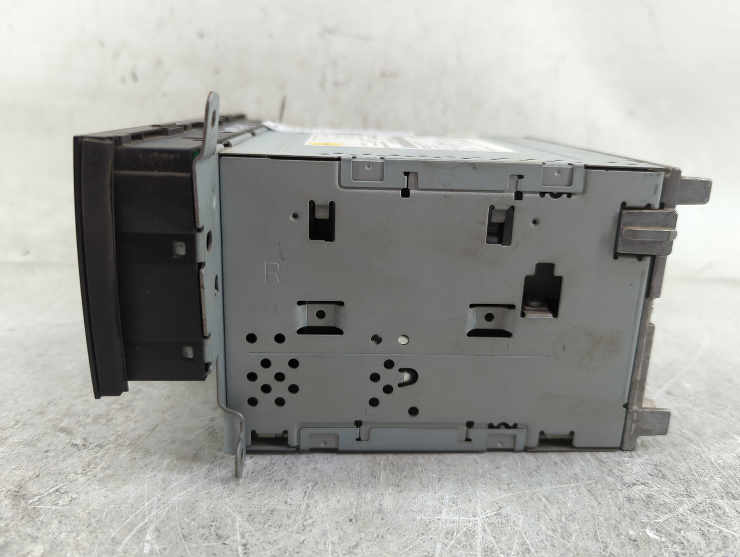 2013-2016 Audi A4 Radio AM FM Cd Player Receiver Replacement P/N:8R1035186Q CQ-JA1ZEAE, MGCFC00242F Fits Fits 2013 2014 2015