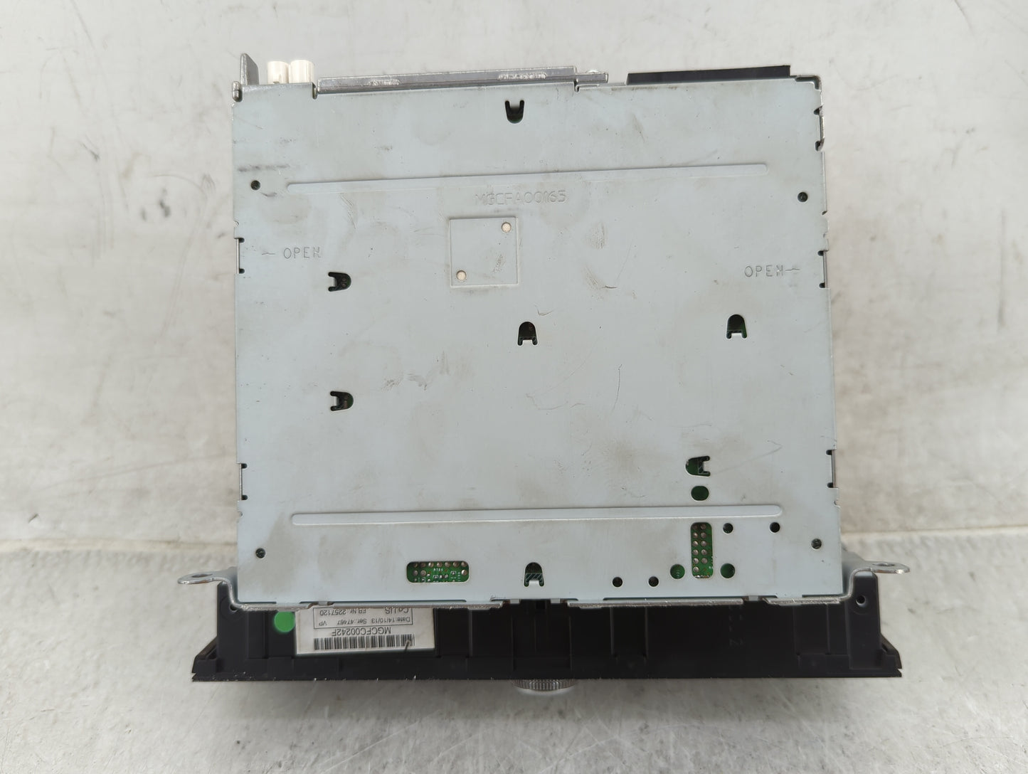2013-2016 Audi A4 Radio AM FM Cd Player Receiver Replacement P/N:8R1035186Q CQ-JA1ZEAE, MGCFC00242F Fits Fits 2013 2014 2015