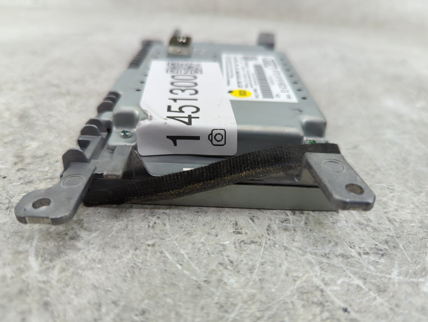 2009-2016 Audi A4 Information Display Screen - Oemusedautoparts1.com