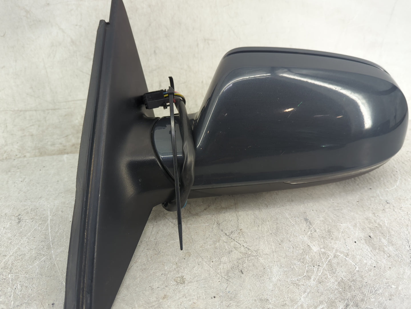 2010-2016 Audi A4 Driver Side View Mirror - Left Door Mirror OEM Used - Oemusedautoparts1.com