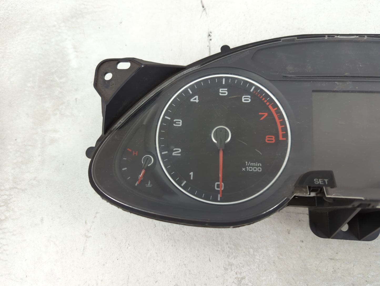 2013-2016 Audi A4 Instrument Cluster Speedometer Gauges P/N:503 002 561 331 8K0 920 983 F Miles: Fits Fits 2013 2014 2015 20