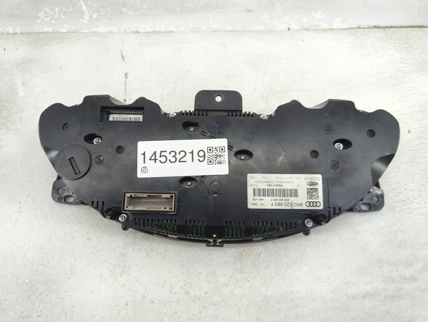 2013-2016 Audi A4 Instrument Cluster Speedometer Gauges P/N:503 002 561 331 8K0 920 983 F Miles: Fits Fits 2013 2014 2015 20