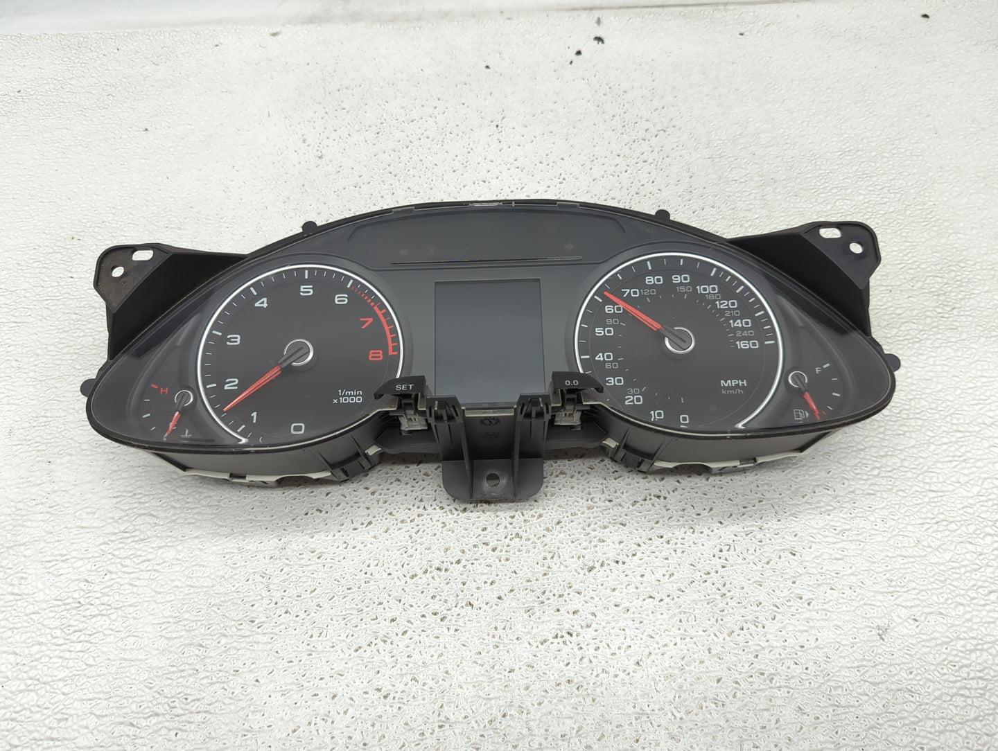 2013-2016 Audi A4 Instrument Cluster Speedometer Gauges P/N:8K0920951E Miles:84K Fits Fits 2013 2014 2015 2016 OEM Used Auto