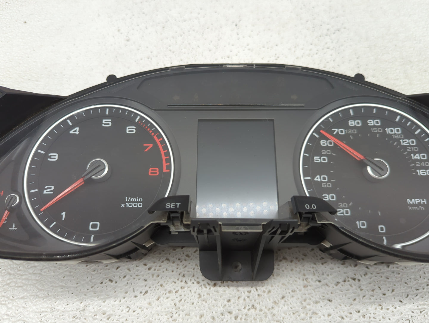 2013-2016 Audi A4 Instrument Cluster Speedometer Gauges P/N:8K0920951E Miles:84K Fits Fits 2013 2014 2015 2016 OEM Used Auto