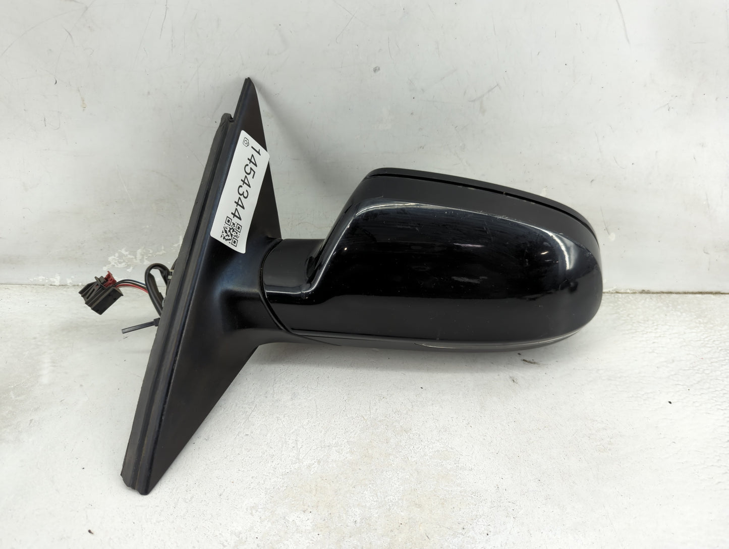 2010-2016 Audi A4 Driver Side View Mirror - Left Door Mirror OEM Used - Oemusedautoparts1.com