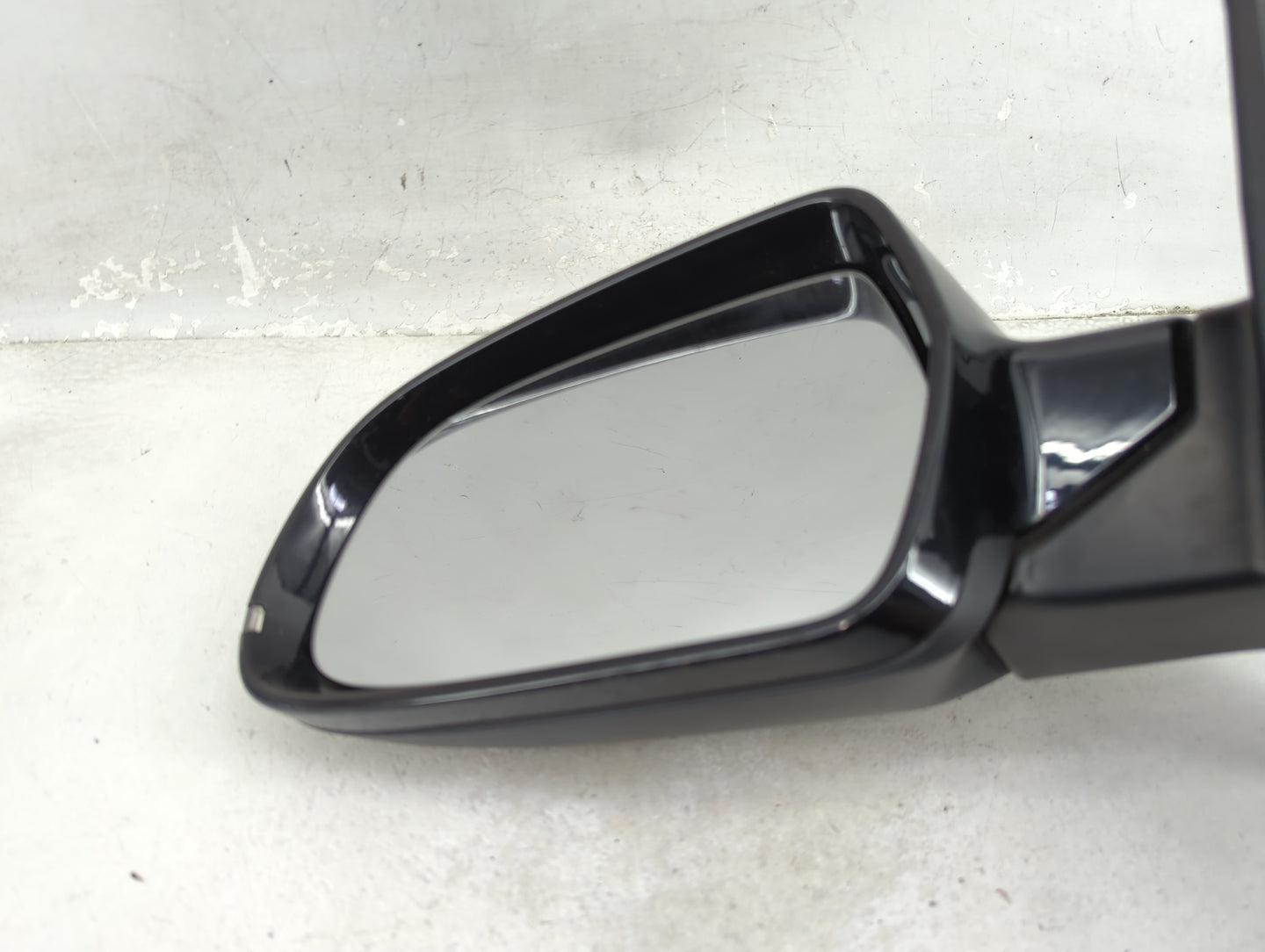 2010-2016 Audi A4 Driver Side View Mirror - Left Door Mirror OEM Used - Oemusedautoparts1.com