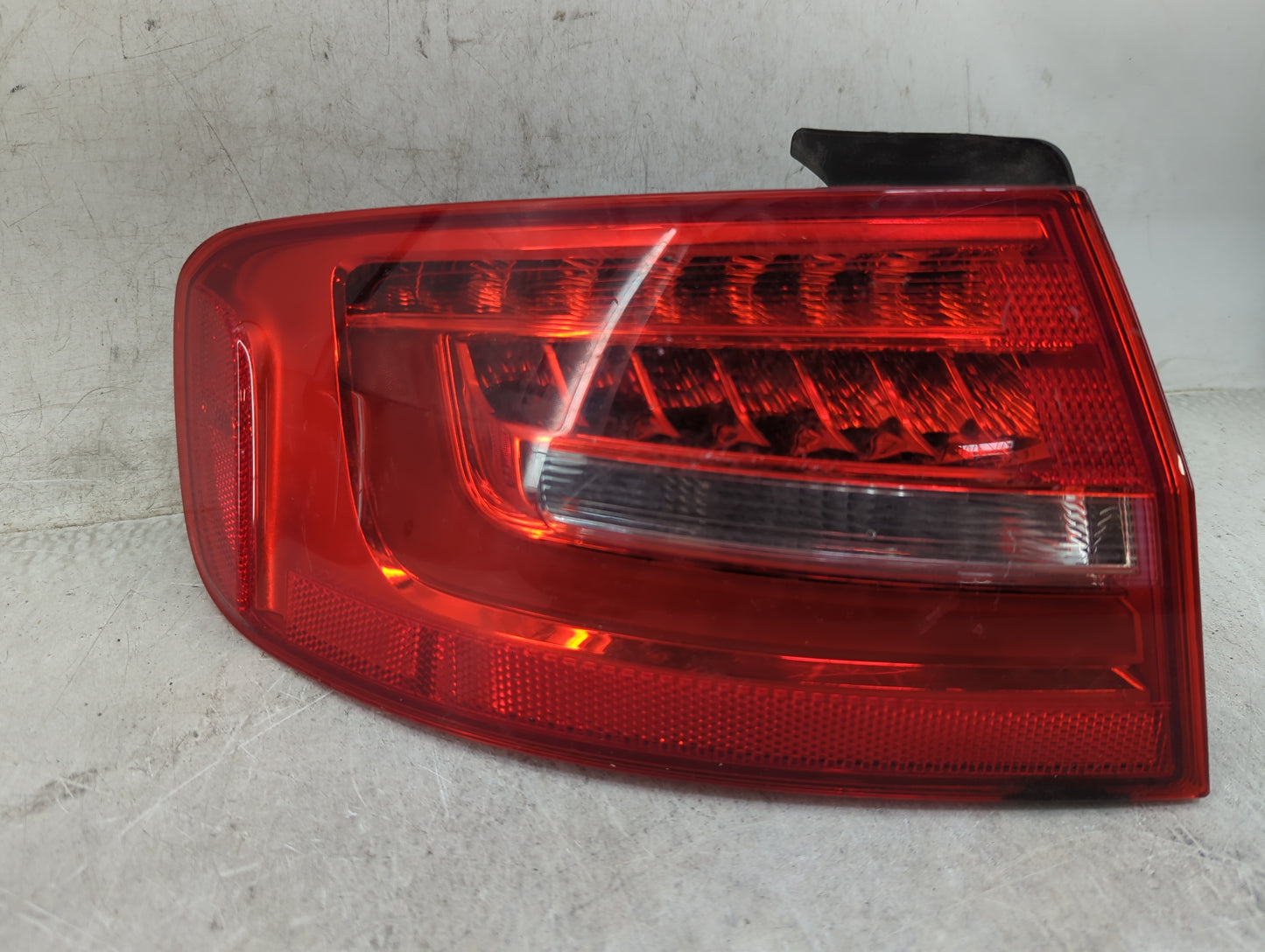 2014 Audi A4 Tail Light Assembly Driver Left OEM P/N:8K5945095AD Fits Fits 2013 2015 2016 OEM Used Auto Parts - Oemusedautop
