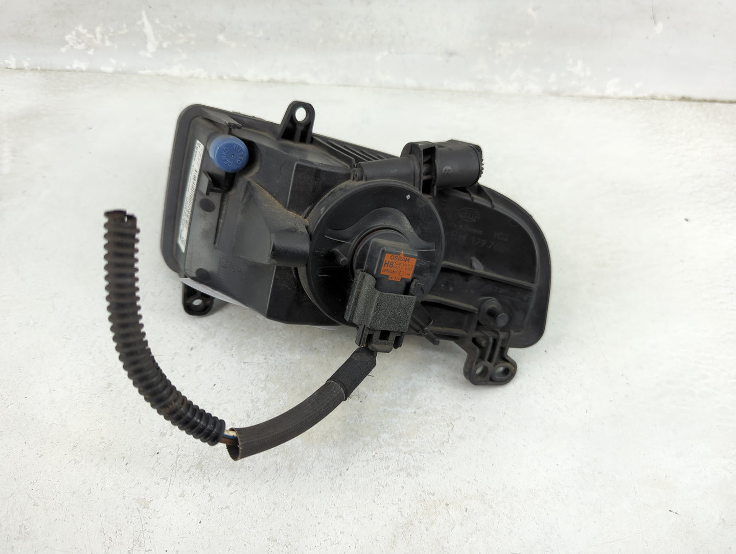 2013-2016 Audi A4 Passenger Right Oem Fog Light Lamp Black 1454506 - Oemusedautoparts1.com
