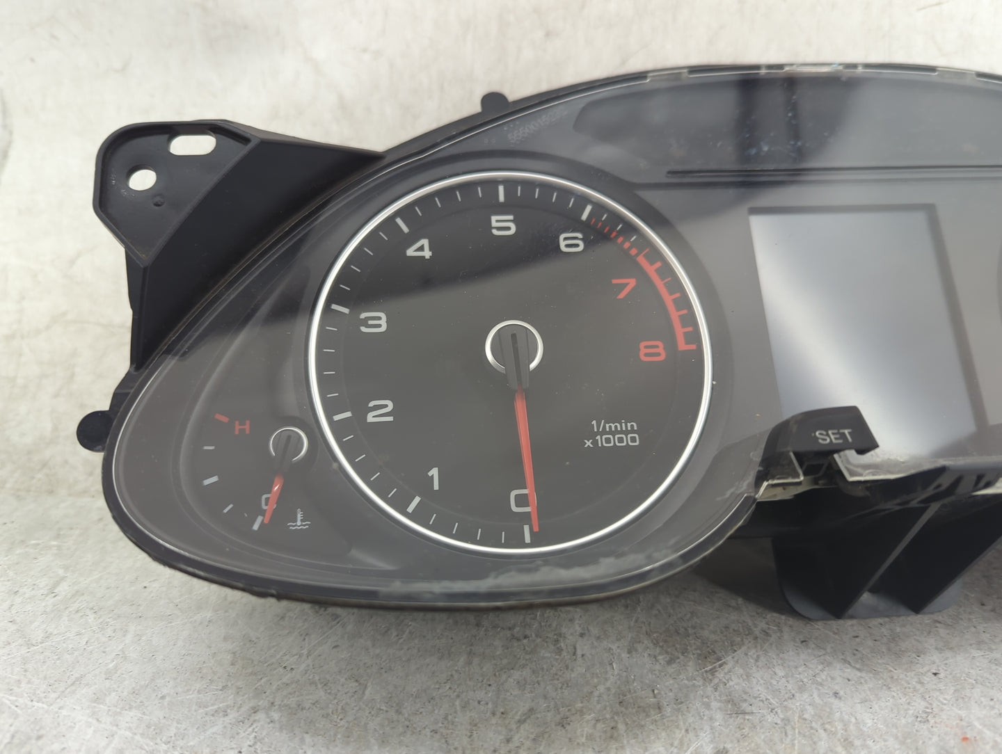 2013-2016 Audi A4 Instrument Cluster Speedometer Gauges P/N:8K0920951E 503002560431 Miles: Fits Fits 2013 2014 2015 2016 OEM