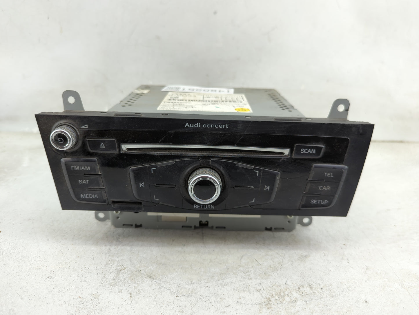 2013-2016 Audi A4 Radio AM FM Cd Player Receiver Replacement P/N:8R1 035 186 Q Fits Fits 2011 2012 2013 2014 2015 2016 2017 