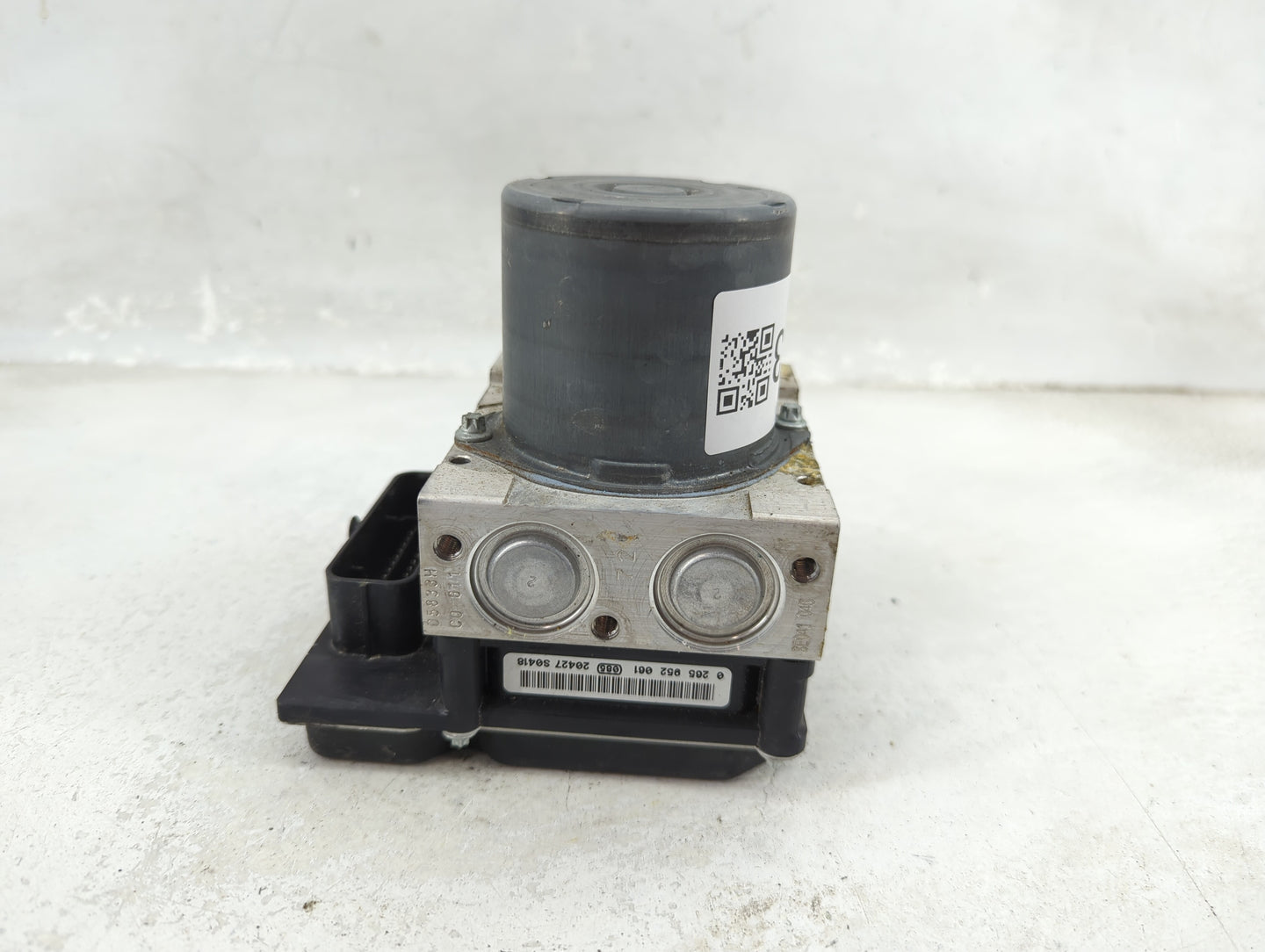 2014-2016 Audi A4 ABS Pump Control Module Replacement P/N:8K0 907 379 CK Fits Fits 2014 2015 2016 OEM Used Auto Parts - Oemu