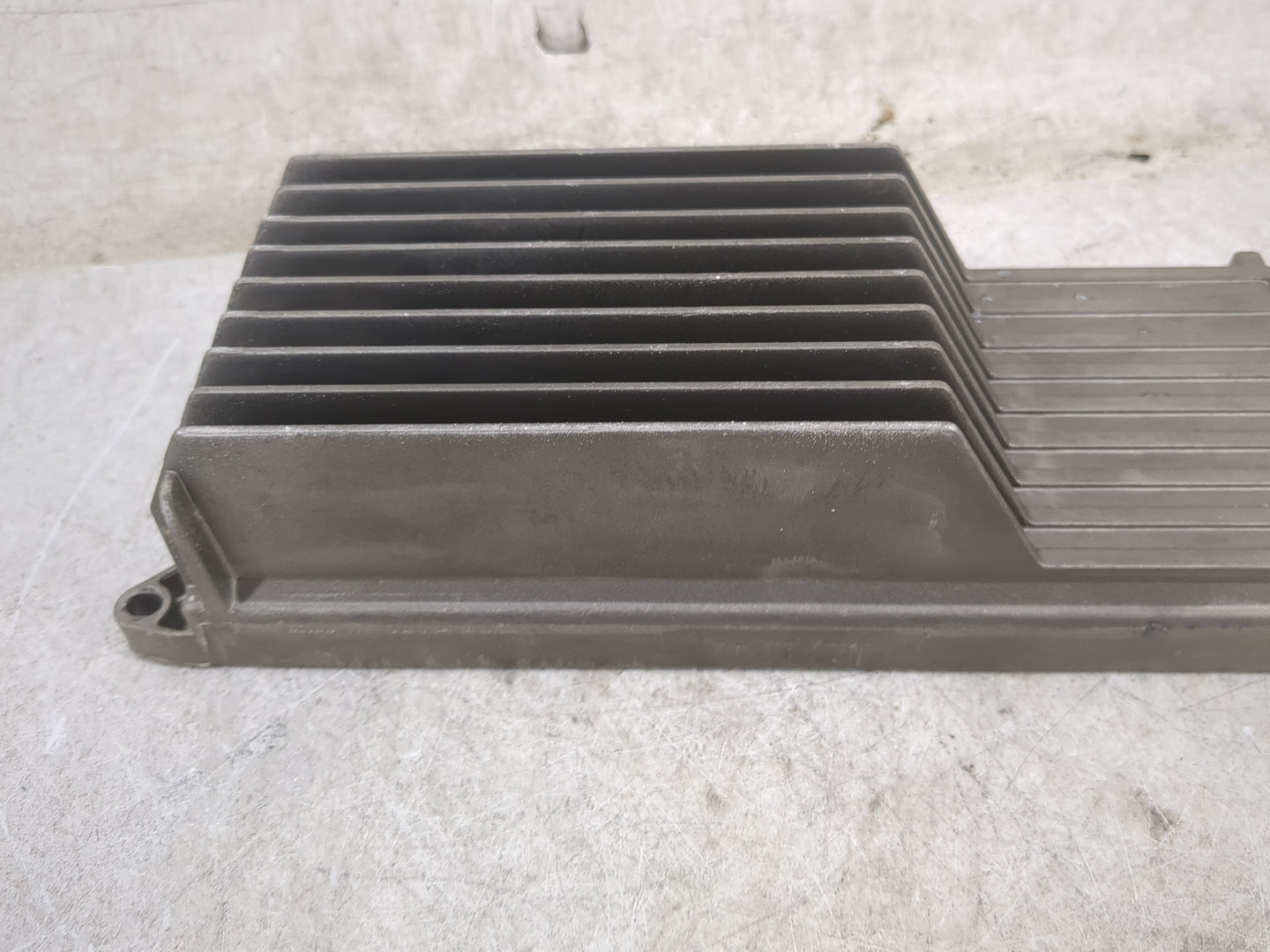 2013-2016 Audi A4 Radio Speaker Amplifier 8r1035223a - Oemusedautoparts1.com